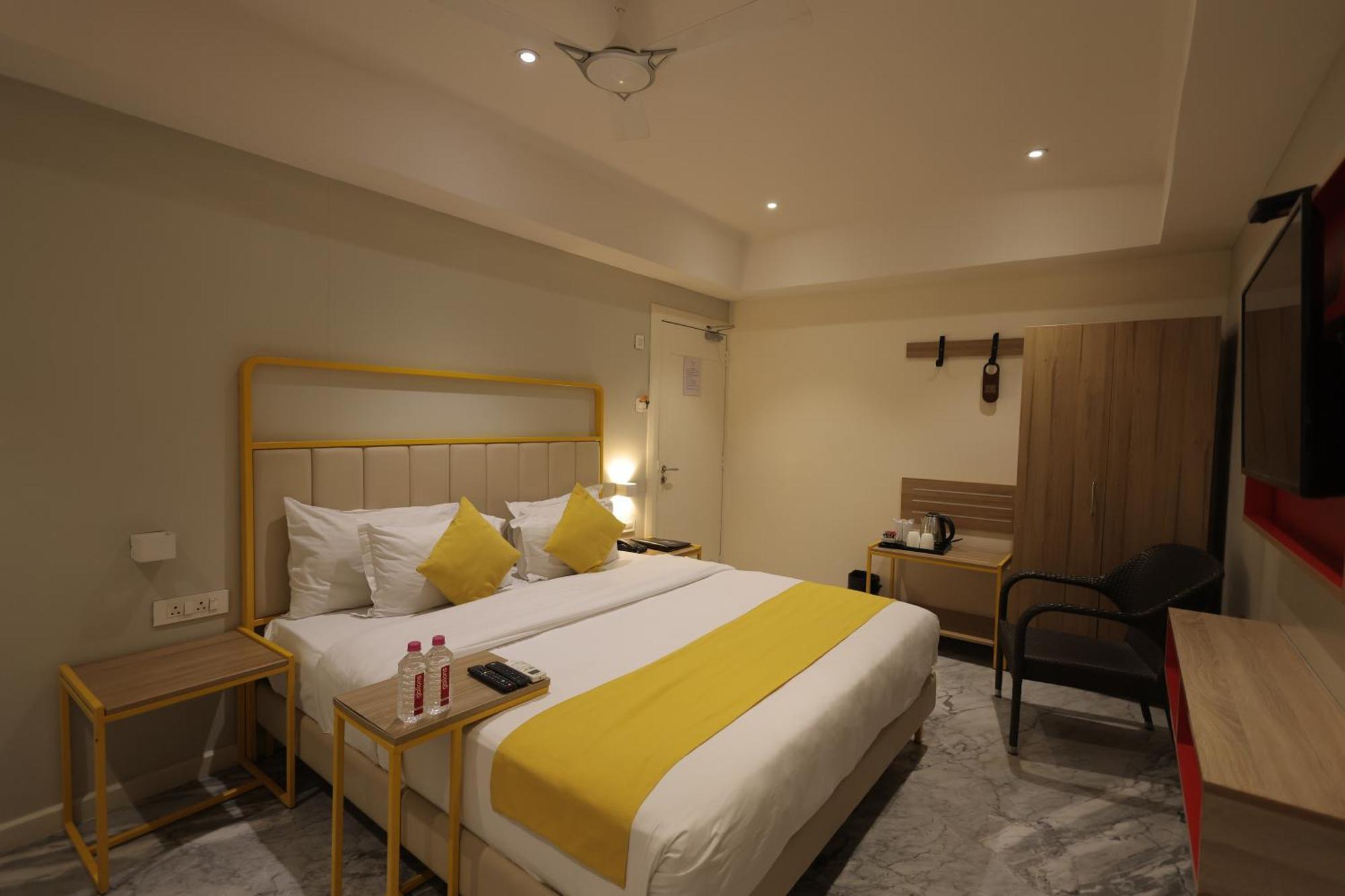 Phoenix - Unmatched Comfort Udaipur Exterior foto
