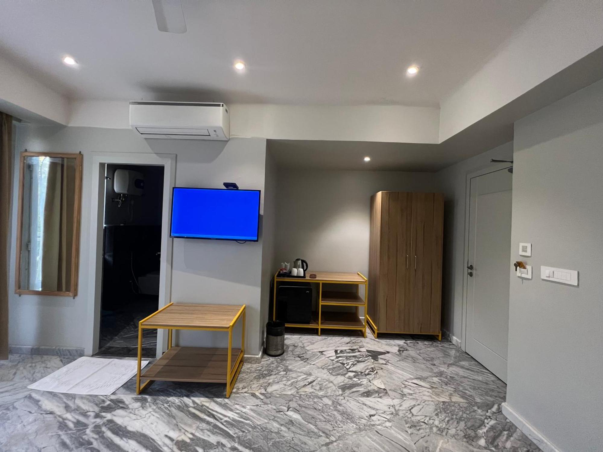 Phoenix - Unmatched Comfort Udaipur Exterior foto